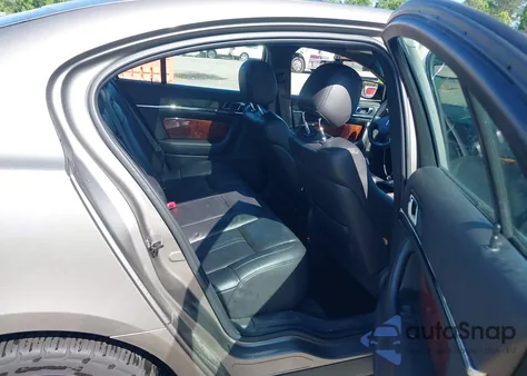 2015 Lincoln Mks from USA, damaged, VIN 1LNHL9EK9FG605347